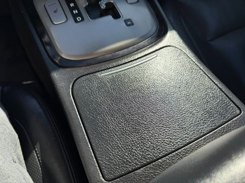 Used 2013 Hyundai Genesis 3.8 image 39