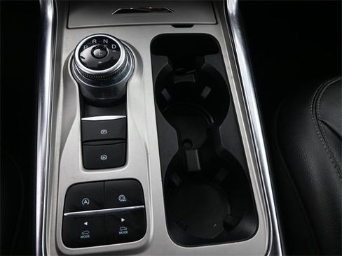 Used 2021 Ford Explorer Limited w/ Equipment Group 301A image 4