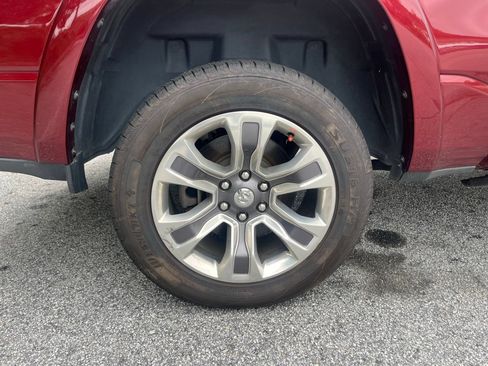 Used 2019 RAM 1500 Limited AWD/4WD image 8