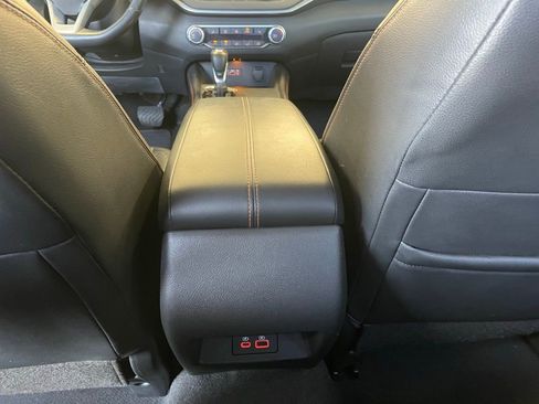Certified 2022 Nissan Altima 2.0 SR FWD image 22