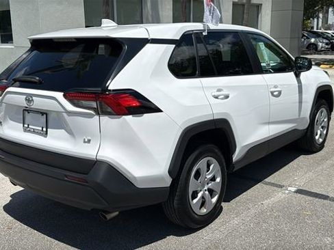 Certified 2025 Toyota RAV4 LE FWD image 10