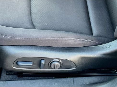 Used 2024 Chevrolet Malibu RS FWD image 20