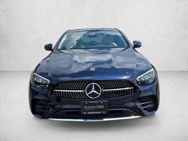 Used 2022 Mercedes-Benz E 350 Sedan image 2