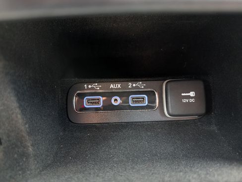 Used 2021 Jeep Grand Cherokee Laredo X AWD/4WD image 33