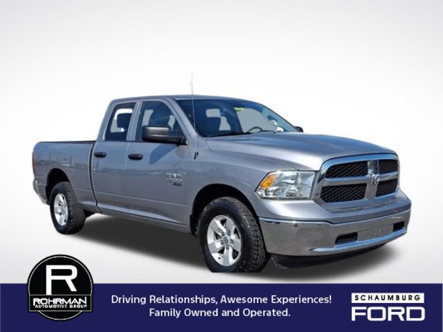 Used 2024 RAM 1500 Classic SLT AWD/4WD image 2