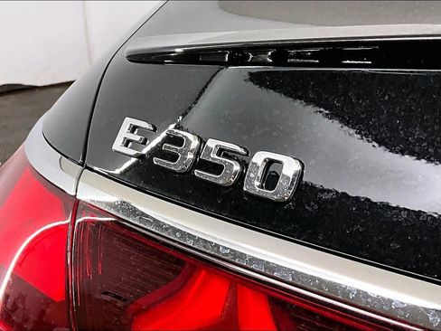New 2026 Mercedes-Benz E 350 4MATIC Sedan image 7