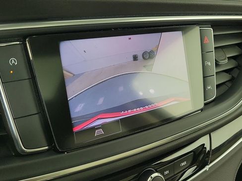 Used 2023 Buick Enclave Essence w/ Experience Buick Package FWD image 16