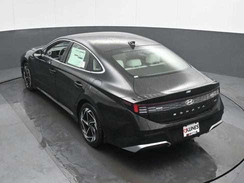 New 2026 Hyundai Sonata SEL AWD/4WD image 40