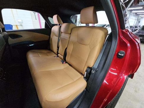 Used 2024 Lexus RX 350 Premium w/ Accessory Package (Z1) AWD/4WD image 15