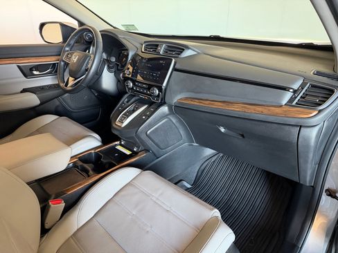 Used 2022 Honda CR-V Touring image 30