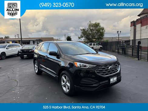 Used 2019 Ford Edge SE FWD image 2