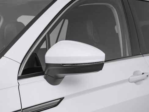 Certified 2024 Volkswagen Tiguan SE w/ Panoramic Sunroof Package FWD image 56