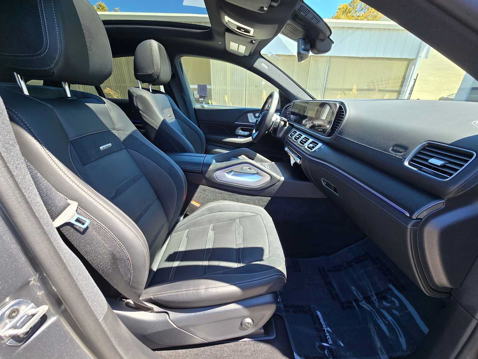 New 2026 Mercedes-Benz GLE 53 AMG 4MATIC Coupe image 11