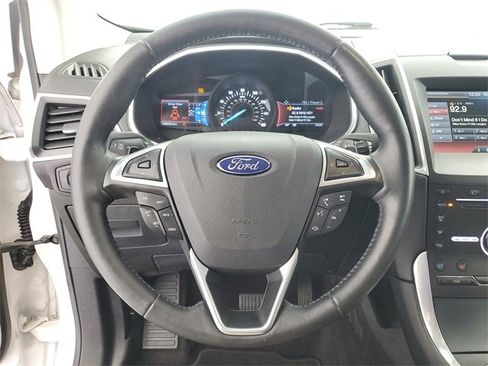 Used 2015 Ford Edge Titanium w/ Equipment Group 302A image 22