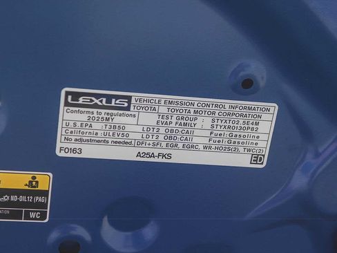Used 2025 Lexus NX 250 FWD image 27
