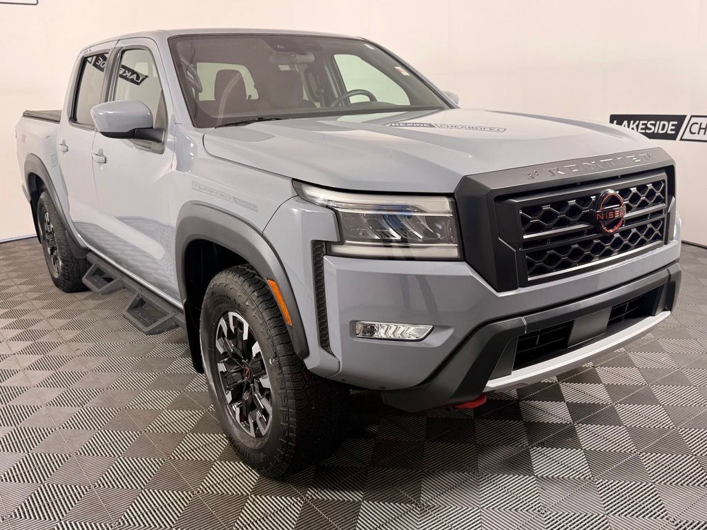 Used 2023 Nissan Frontier PRO-4X w/ Technology Package AWD/4WD image 8