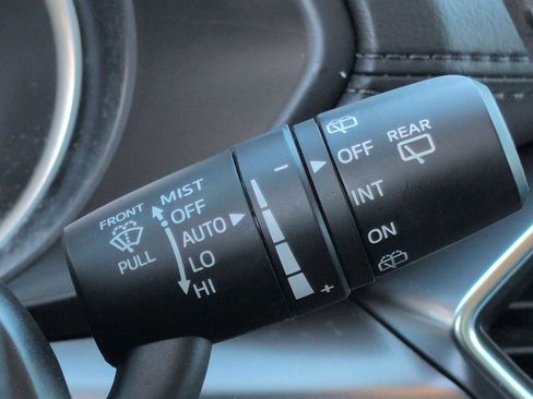 Used 2019 MAZDA CX-5 Touring image 26