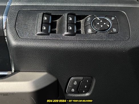 Used 2019 Ford F150 Lariat w/ Equipment Group 502A Luxury AWD/4WD image 9