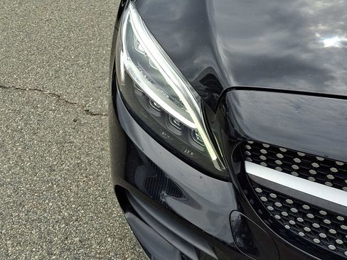 Used 2019 Mercedes-Benz C 300 4MATIC Coupe image 9