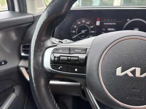 Certified 2023 Kia Sportage SX AWD/4WD image 33