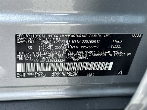 New 2025 Toyota RAV4 XLE image 31