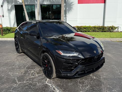 Used 2019 Lamborghini Urus image 4