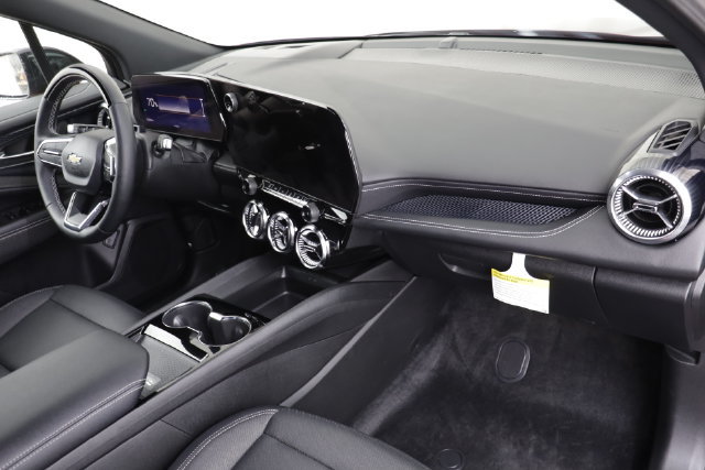 Used 2026 Chevrolet Blazer EV LT w/ Super Cruise Package AWD/4WD image 19