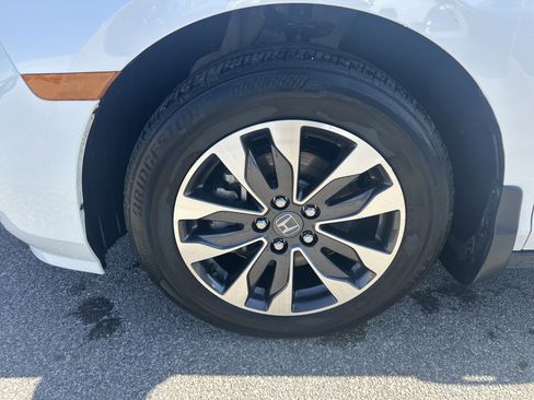 Used 2024 Honda Odyssey EX-L image 7