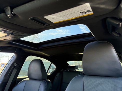 Used 2022 Lexus IS 350 F Sport image 26