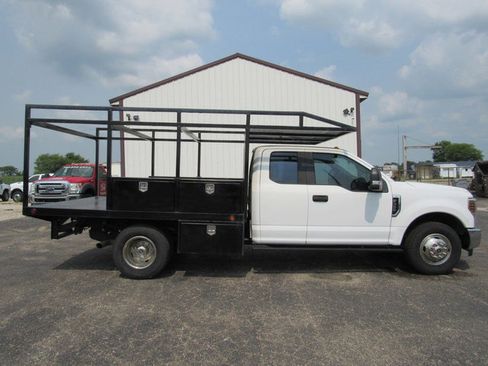 Used 2019 Ford F350 XL w/ XL Value Package RWD image 2