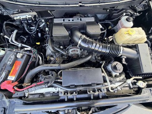 Used 2010 Ford F150 Raptor AWD/4WD image 13