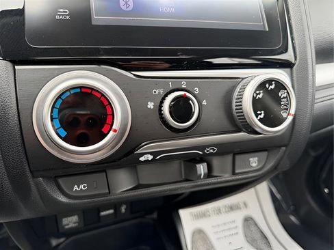 Used 2015 Honda Fit EX image 38