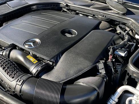 Used 2019 Mercedes-Benz C 300 Sedan image 34