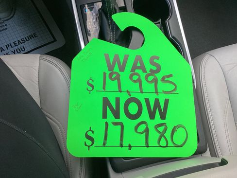 Certified 2016 Toyota Camry XLE image 36