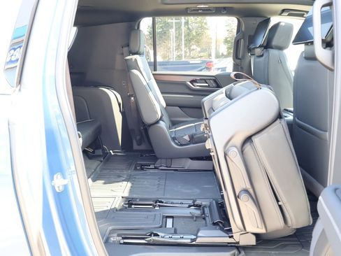 New 2026 GMC Yukon XL Denali w/ Advanced Technology Package AWD/4WD image 44