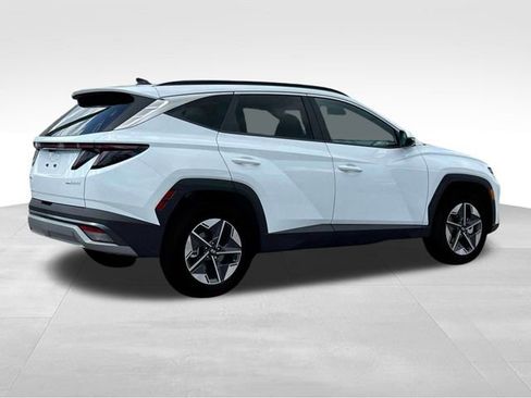 New 2025 Hyundai Tucson SEL image 8