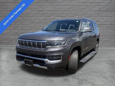 Used 2022 Jeep Grand Wagoneer Series II w/ Convenience Group III AWD/4WD image 3