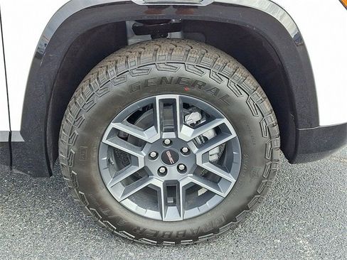New 2026 GMC Terrain AT4 w/ Convenience Package III image 6