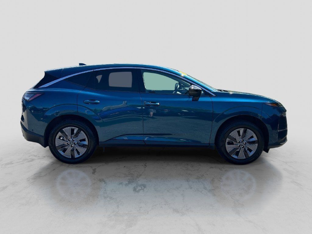 Certified 2025 Nissan Murano SL w/ Cargo Package AWD/4WD image 6