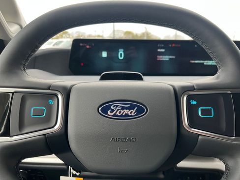 New 2025 Ford Expedition Max Active image 20