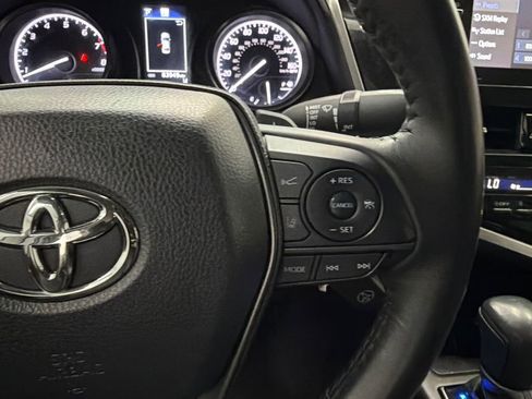 Used 2024 Toyota Camry SE FWD image 24