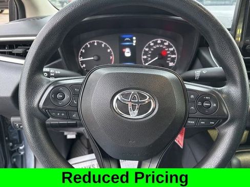 Used 2023 Toyota Corolla LE image 16