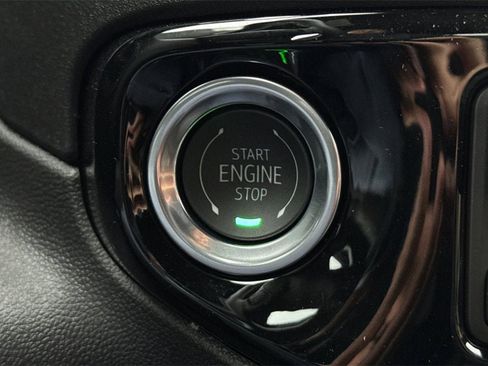 New 2026 Chevrolet Silverado 2500 ZR2 w/ LPO, Dark Essentials Package image 22