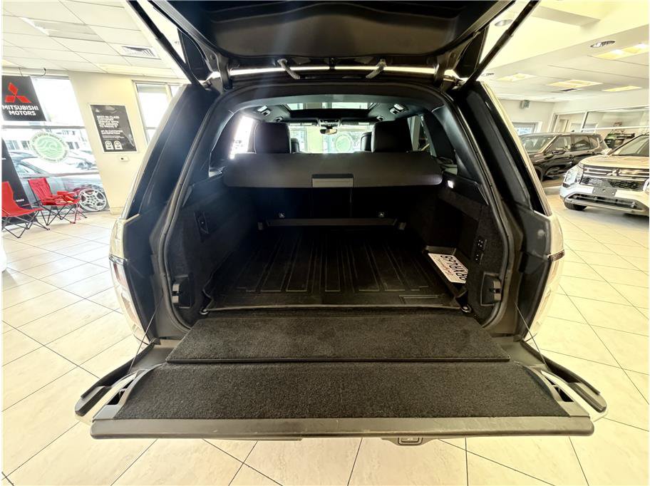 Used 2018 Land Rover Range Rover HSE AWD/4WD image 32