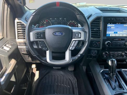 Used 2018 Ford F150 Raptor w/ Equipment Group 802A Luxury AWD/4WD image 6