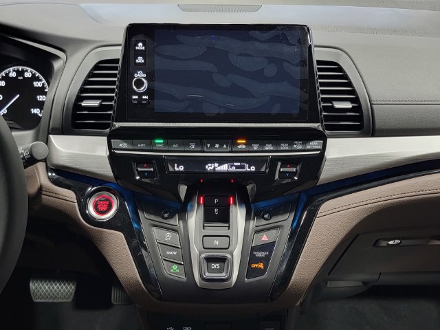 New 2027 Honda Odyssey Touring image 17