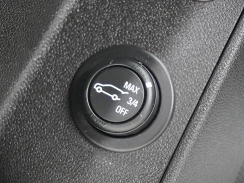 Used 2018 Chevrolet Equinox Premier FWD image 23