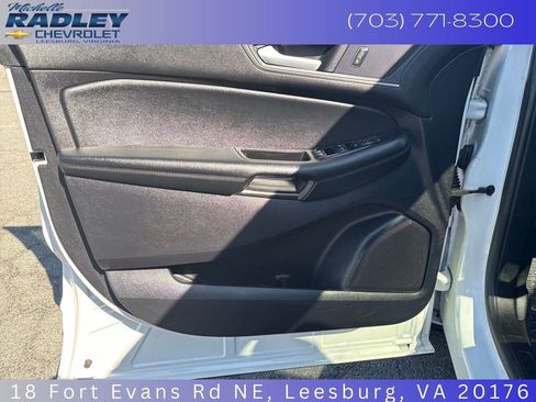 Used 2020 Ford Edge SEL w/ Convenience Package image 12