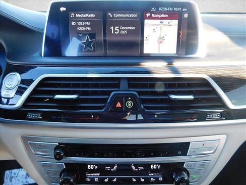 Used 2019 BMW 750i xDrive 750i xDrive w/ Executive Package image 16