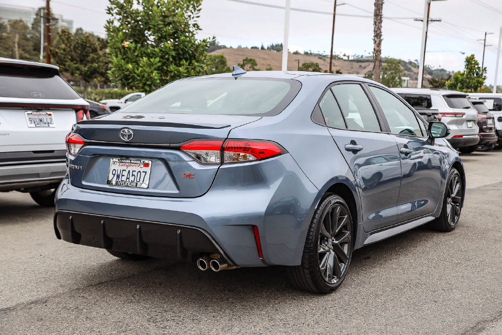 Used 2026 Toyota Corolla SE w/ SE Package FWD image 6